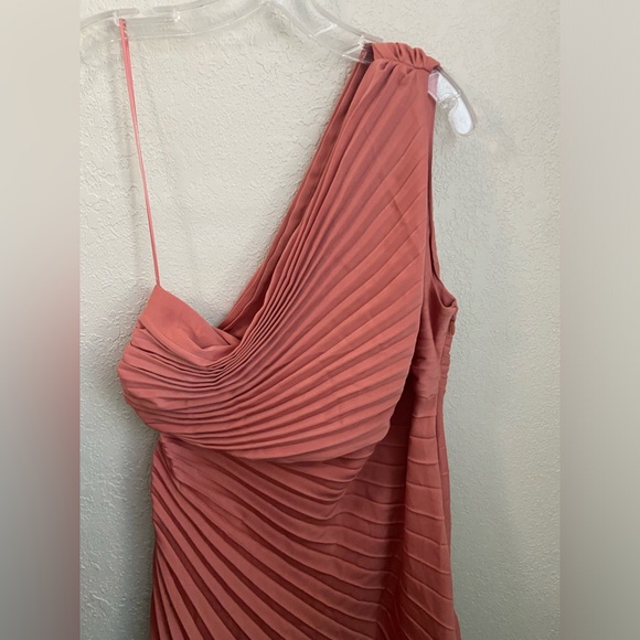 NWT Banana Republic Gorgeous One Shoulder Pleated Coral Pink Asymmetric Dress 12 - Picture 2 of 13
